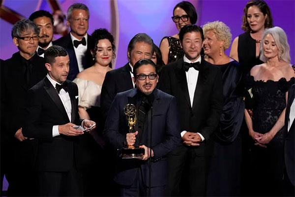 0_76th-Primetime-Emmy-Awards-Show.jpg