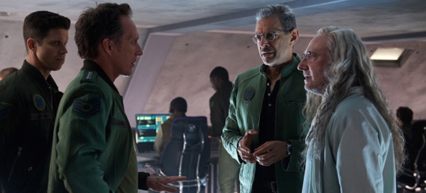 Jeff_Goldblum_Brent_Spiner_and_William_Fichtner_in_Independence_Day_Resurgence_2016.jpg