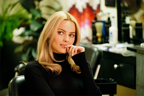 Once Upon a Time in Hollywood — Sharon Tate (Margot Robbie).jpg