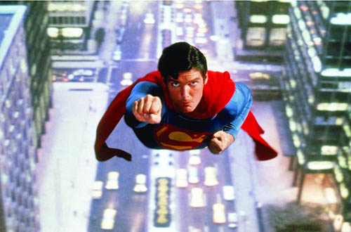 Still_of_Christopher_Reeve_in_Superman_1978.jpg